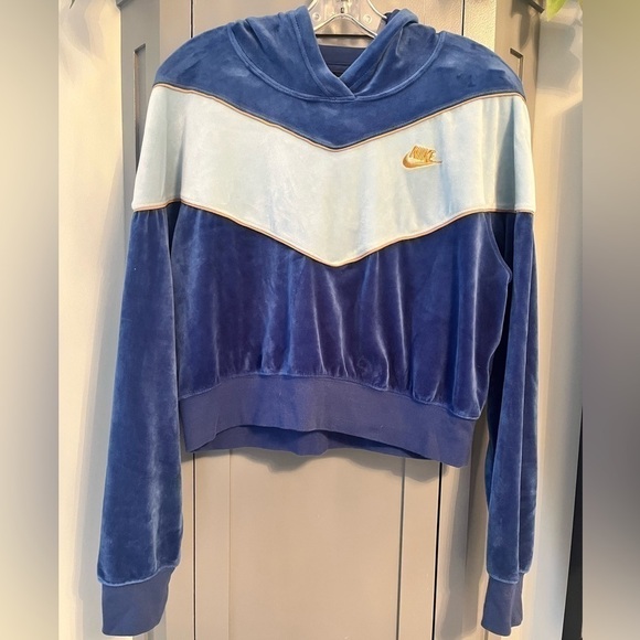 Nike Heritage Line Velour Hoodie in blue - Picture 3 of 7